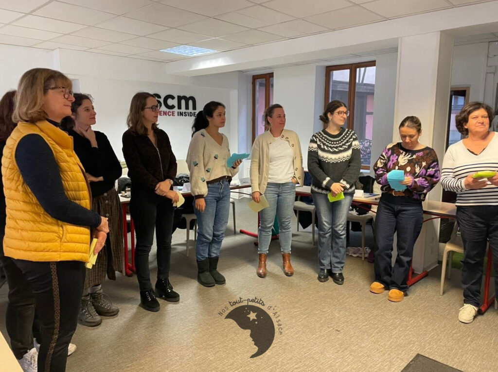 Session de formation sur l’écoute et l’accompagnement des familles endeuillées animée par un psychologue à Strasbourg
